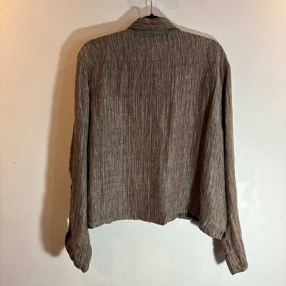 CHICO’S DESIGN Sz 3 Silk Linen Blend Roll Sleeve Tabs Cropped  Button Up Blouse - Picture 6 of 9